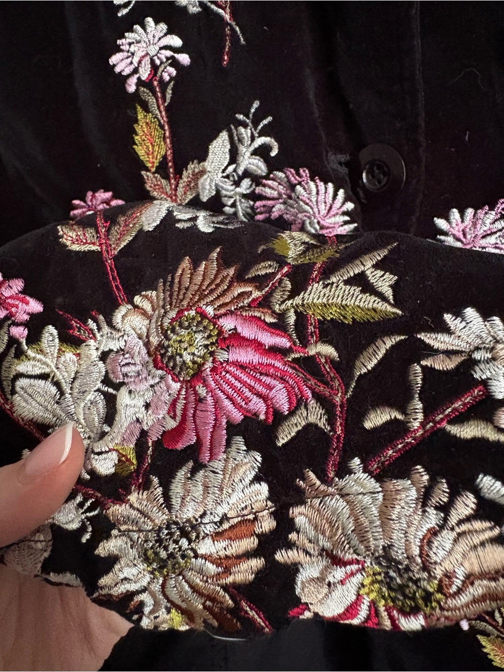 90s Vintage Black Velvet Floral Embroidered Long Coat - Picture 6 of 6